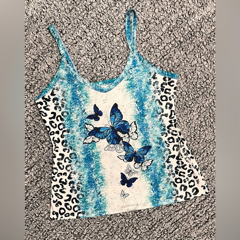 Women's Ombre Butterfly Print Backless Cami Top - Picture 7 of 9